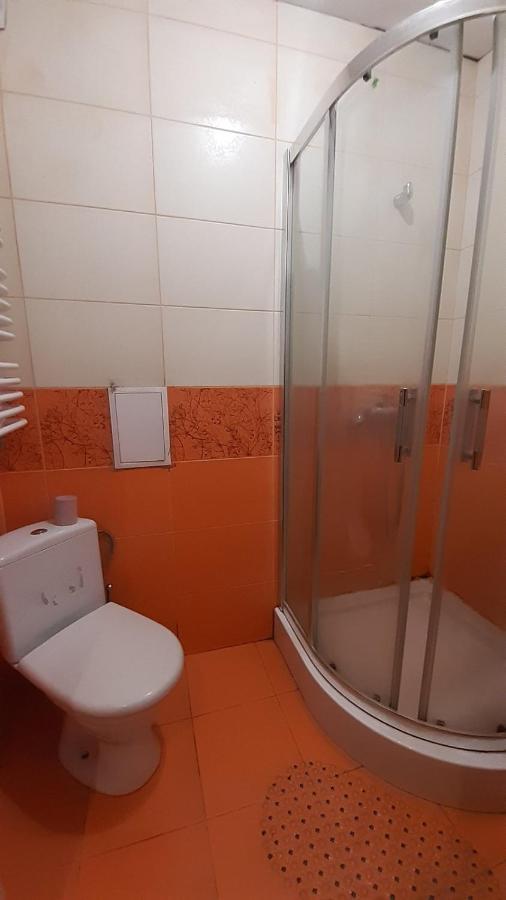 Apartment Na Saharova Ivano-Frankivsk Exteriör bild